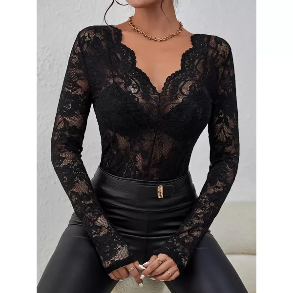 WDIRARA Women's Floral Embroidery Mesh Lace Round Neck Long Sleeve Top