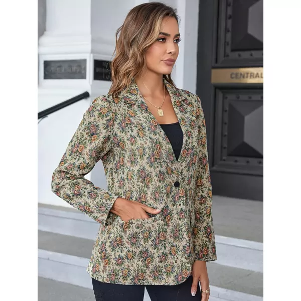 WDIRARA Women's Floral Print Lapel Neck Single Button Lightweight Jacket Blazer with Pocket