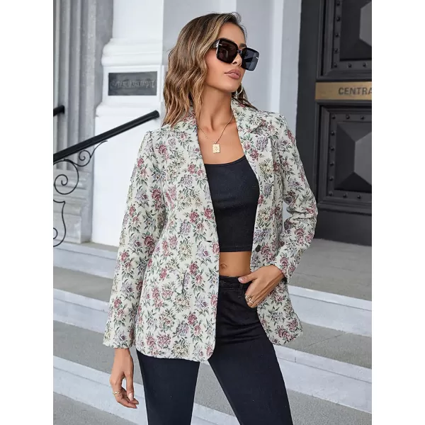WDIRARA Women's Floral Print Lapel Neck Single Button Lightweight Jacket Blazer with Pocket