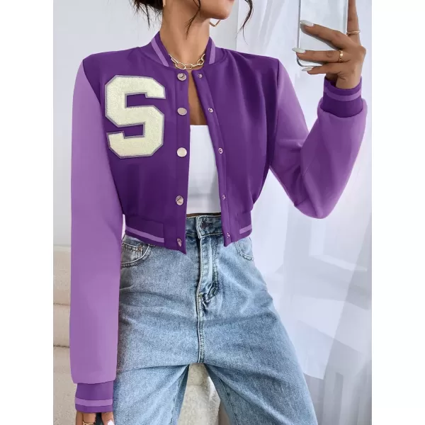 WDIRARA Women's Letter Print Crop Baseball Jacket Bomber Long Sleeve Colorblock Varsity Outerwear