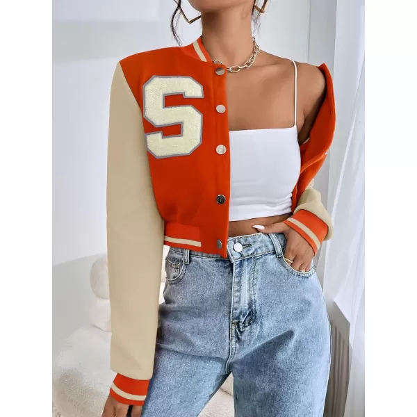 WDIRARA Women's Letter Print Crop Baseball Jacket Bomber Long Sleeve Colorblock Varsity Outerwear