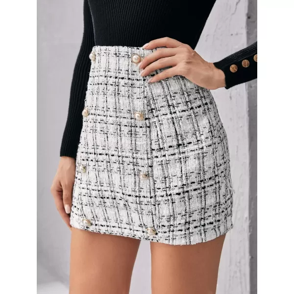 WDIRARA Women's Mid Waist Above Knee Casual Plaid Mini Skirt