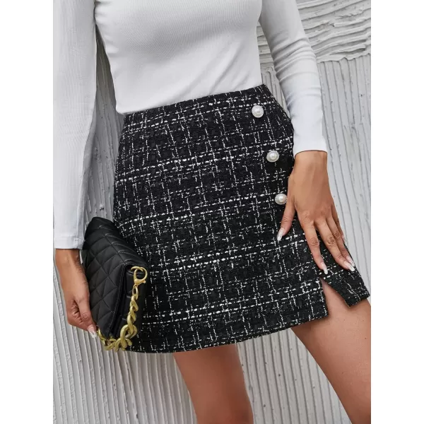 WDIRARA Women's Mid Waist Above Knee Casual Plaid Mini Skirt