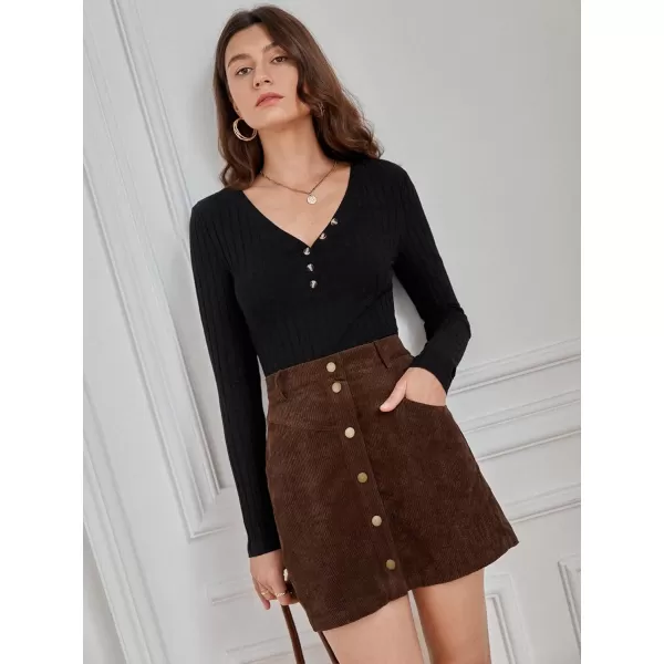 WDIRARA Women's Mid Waist Corduroy A-line Slim fit Button Casual Mini Skirt