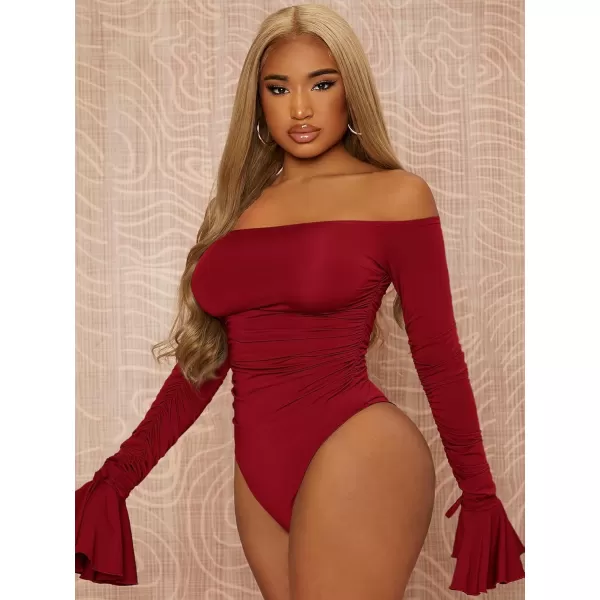 WDIRARA Women's Off the Shoulder Flounce Long Sleeve Ruched Skinny Bodysuit