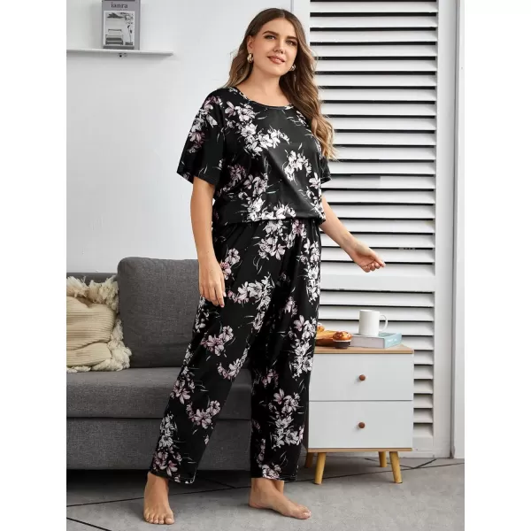 WDIRARA Women's Plus Size 2 Piece Sleepwear Floral Short Sleeve Top and Pants Pajama Set