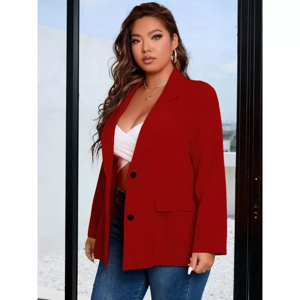 WDIRARA Women's Plus Size Elegant Single Breasted Lapel Collar Solid Casual Work Blazer