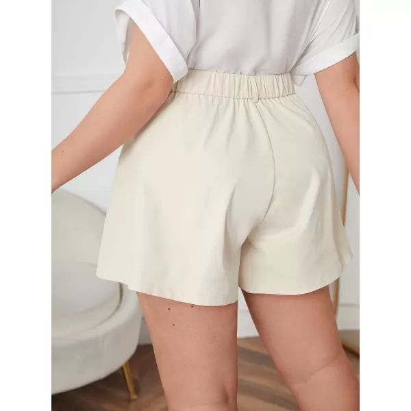 WDIRARA Women's Plus Size High Waist Button Pleated Wide Leg Shorts with Pockets