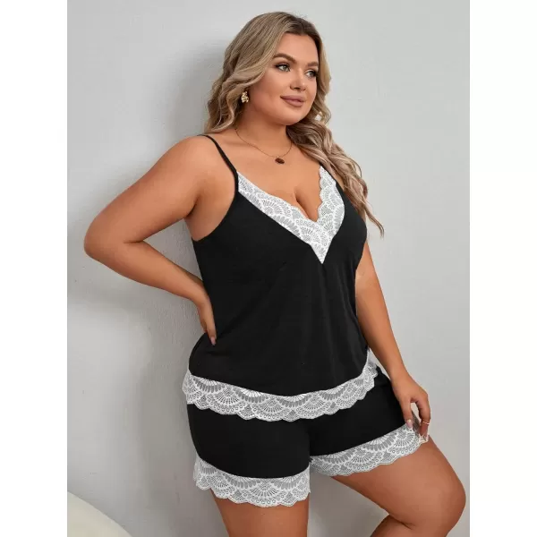 WDIRARA Women's Plus Size Lace Trim Cami Top and Shorts Ribbed Pajama Set Sleepwear
