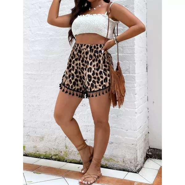 WDIRARA Women's Plus Size Leopard Print Tassel Trim High Waist Straight Leg Shorts