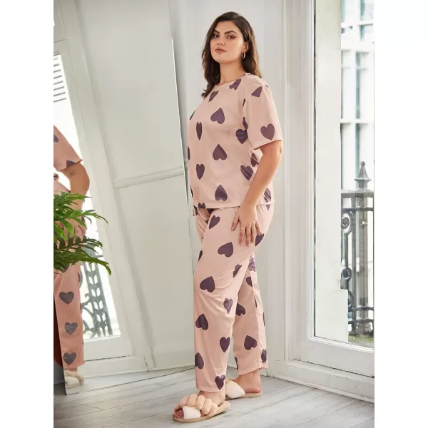 WDIRARA Women's Plus Size Pajama Set Heart Print Short Sleeve Top And Pants With Eye Cover