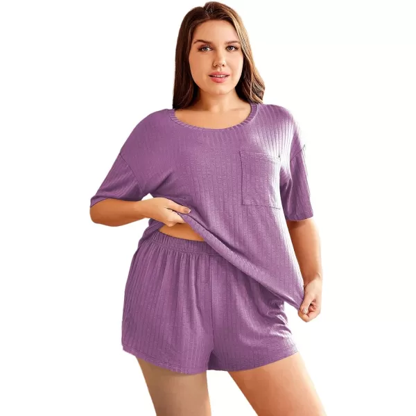 WDIRARA Women's Plus Size Ribbed Short Sleeve Top and Shorts Pajama Set Loungewear