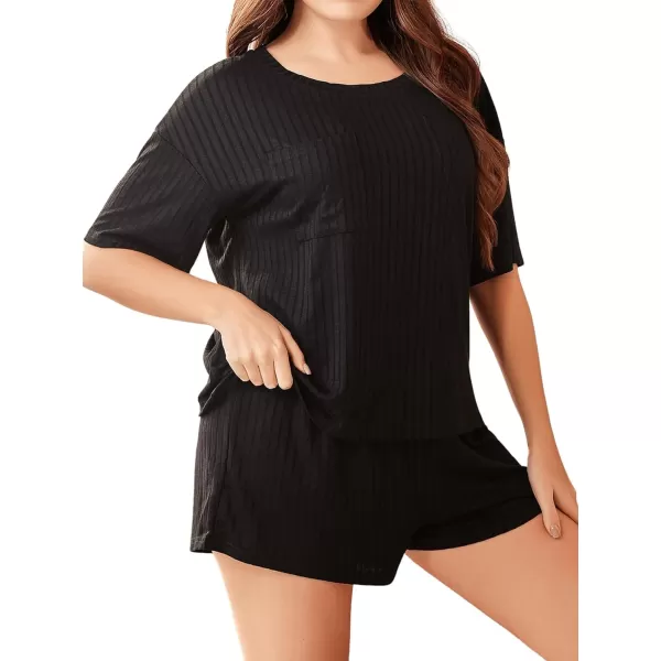 WDIRARA Women's Plus Size Ribbed Short Sleeve Top and Shorts Pajama Set Loungewear
