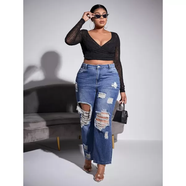 WDIRARA Women's Plus Size Ripped High Waist Cut Out Straight Leg Jeans Denim Pants