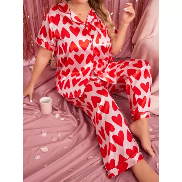 WDIRARA Women's Plus Size Satin Floral Short Sleeve Contrast Binding Button Up Pajamas Shorts Lounge Set