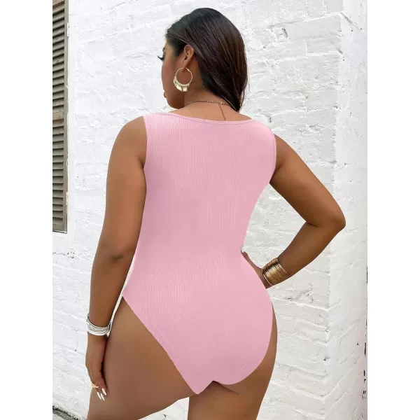 WDIRARA Women's Plus Size Scallop Trim Scoop Neck Sleeveless Tank Bodysuit