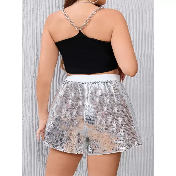 WDIRARA Women's Plus Size Sequin Metallic Straight Leg Mini Party Shorts Bottoms