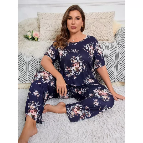 WDIRARA Women's Plus Size Short Sleeve Top And Pants Cute Pajama Lounge Set With Eyemask