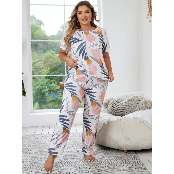 WDIRARA Women's Plus Size Short Sleeve Top And Pants Cute Pajama Lounge Set With Eyemask