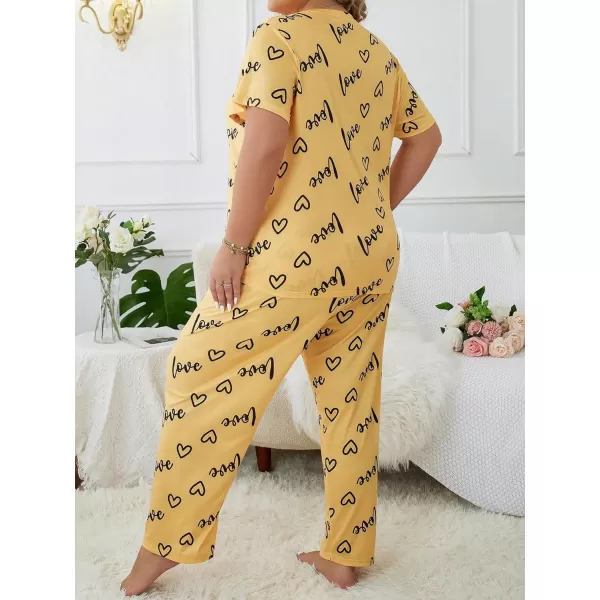 WDIRARA Women's Plus Size Short Sleeve Top And Pants Cute Pajama Lounge Set With Eyemask