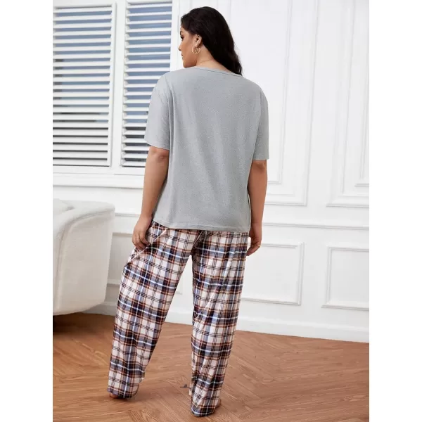 WDIRARA Women's Plus Size Short Sleeve Top And Pants Cute Pajama Lounge Set With Eyemask