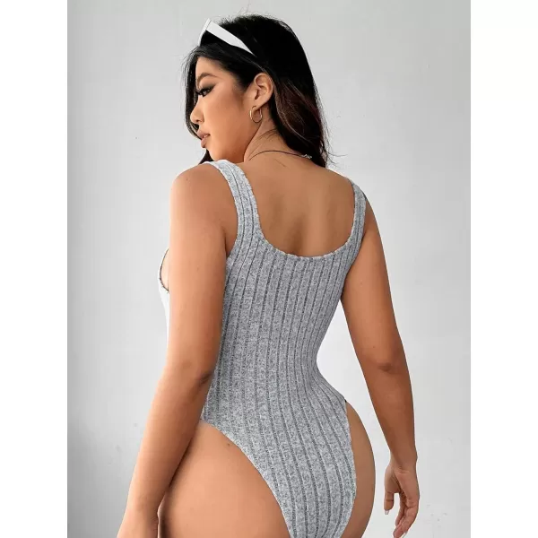 WDIRARA Women's Plus Size Solid Ribbed Knit Square Neck Sleeveless Tank Top Bodysuit