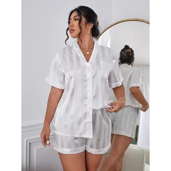 WDIRARA Women's Plus Sleepwear Satin Short Sleeve Shirt and Shorts Pajama Set