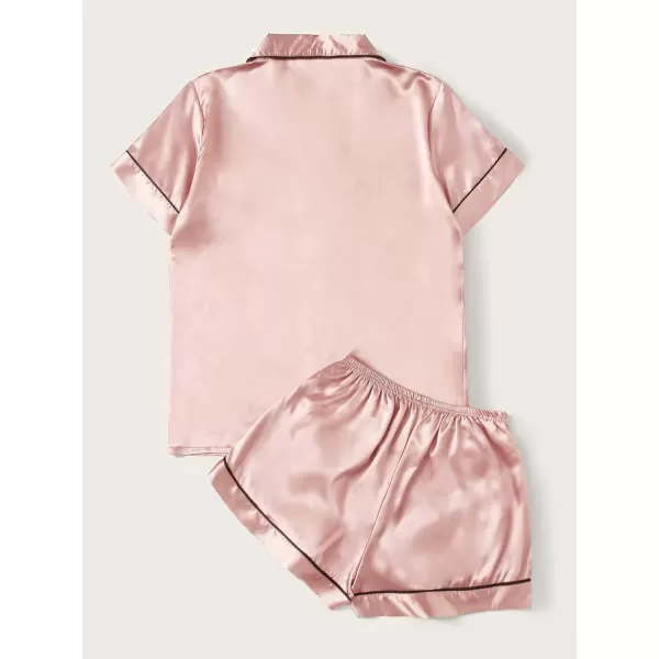WDIRARA Women's Plus Sleepwear Satin Short Sleeve Shirt and Shorts Pajama Set