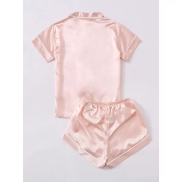 WDIRARA Women's Plus Sleepwear Satin Short Sleeve Shirt and Shorts Pajama Set
