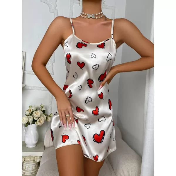 WDIRARA Women's Satin Nightgown Heart Print Spaghetti Strap Chemise Slip Nightdress