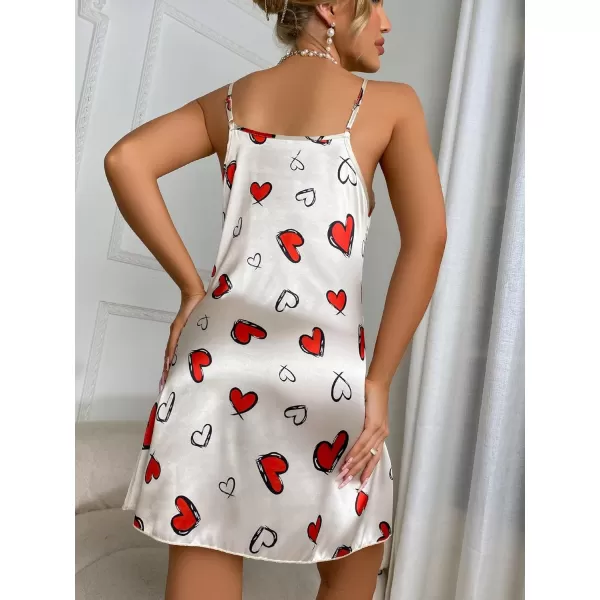 WDIRARA Women's Satin Nightgown Heart Print Spaghetti Strap Chemise Slip Nightdress
