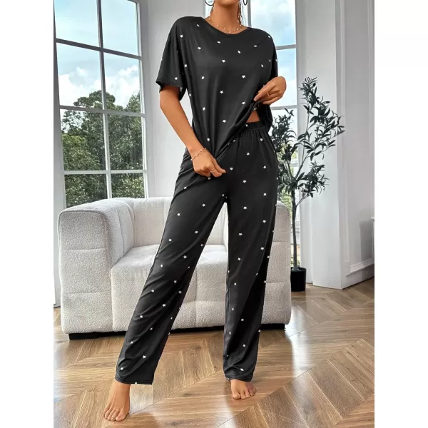 WDIRARA Women's Sleepwear 2 Piece Pajamas Heart Print Short Sleeve Tee and Pants Lounge Set