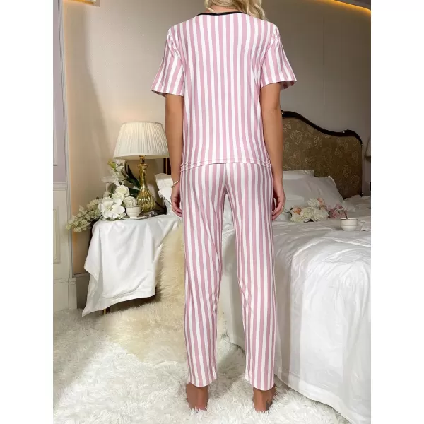 WDIRARA Women's Sleepwear 2 Piece Pajamas Heart Print Short Sleeve Tee and Pants Lounge Set