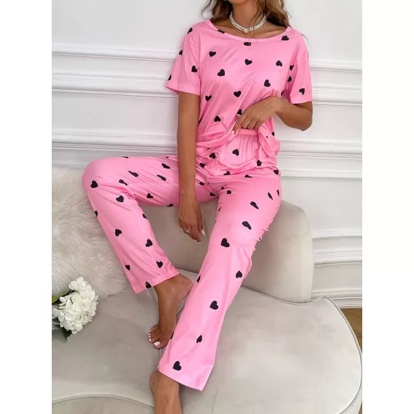 WDIRARA Women's Sleepwear 2 Piece Pajamas Heart Print Short Sleeve Tee and Pants Lounge Set