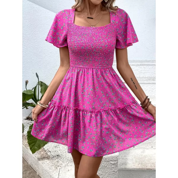 WDIRARA Women's Square Neck Flounce Short Sleeve Shirred Ruffle Hem Dress
