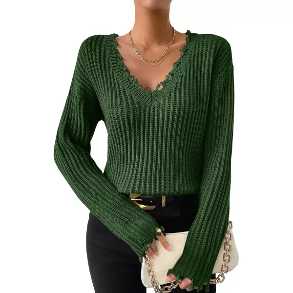 WDIRARA Women's Two Tone V Neck Ripped Sweater Long Sleeve Colorblock Knit Tops
