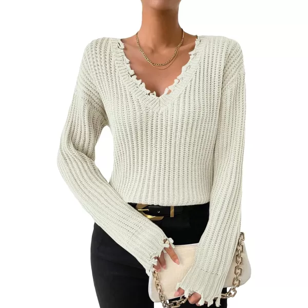 WDIRARA Women's Two Tone V Neck Ripped Sweater Long Sleeve Colorblock Knit Tops