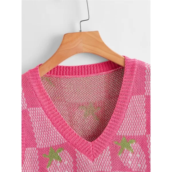 WDIRARA Women's V Neck Gingham Strawberry Pattern Sweater Vest