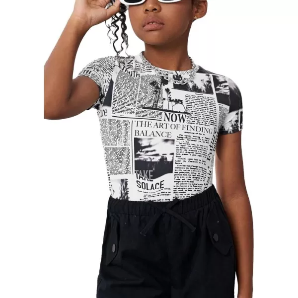 WDIRARA Girl's Newspaper Print Tank Top Round Neck Short Sleeve Slim Tee Top