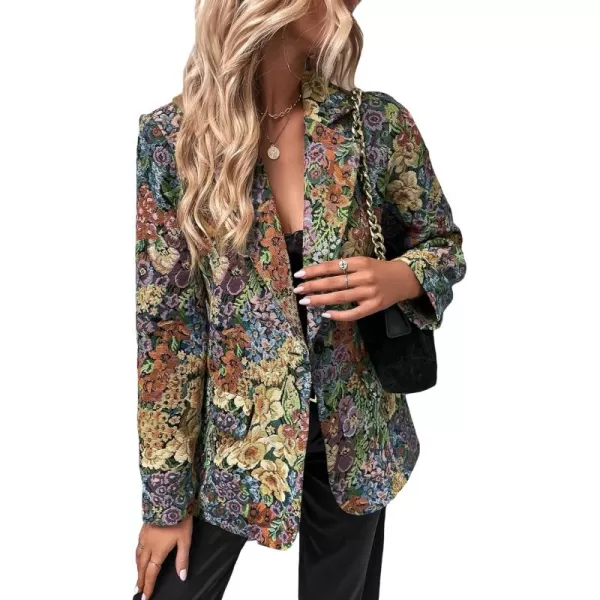 WDIRARA Women's Floral Print Lapel Neck Single Button Lightweight Jacket Blazer with Pocket