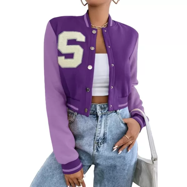 WDIRARA Women's Letter Print Crop Baseball Jacket Bomber Long Sleeve Colorblock Varsity Outerwear
