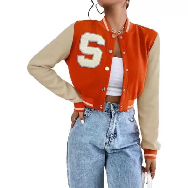 WDIRARA Women's Letter Print Crop Baseball Jacket Bomber Long Sleeve Colorblock Varsity Outerwear