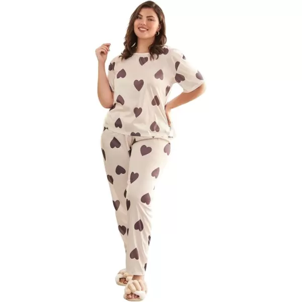 WDIRARA Women's Plus Size Pajama Set Heart Print Short Sleeve Top And Pants With Eye Cover