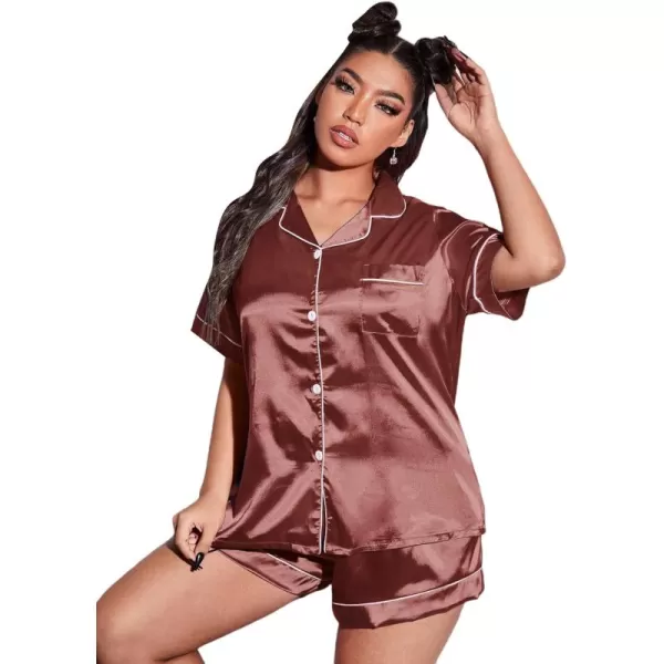 WDIRARA Women's Plus Sleepwear Satin Short Sleeve Shirt and Shorts Pajama Set