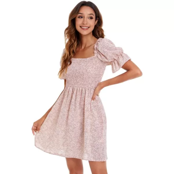WDIRARA Women's Square Neck Flounce Short Sleeve Shirred Ruffle Hem Dress