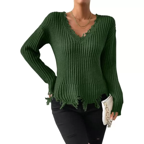 WDIRARA Women's Two Tone V Neck Ripped Sweater Long Sleeve Colorblock Knit Tops