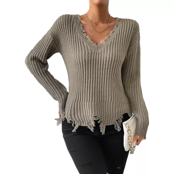 WDIRARA Women's Two Tone V Neck Ripped Sweater Long Sleeve Colorblock Knit Tops