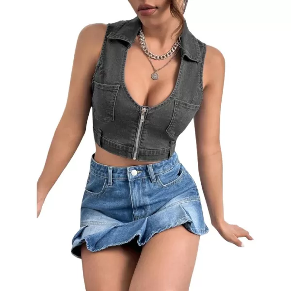 WDIRARA Women's Zipper Up Collared Scoop Neck Sleeveless Patched Pockets Denim Tank Top