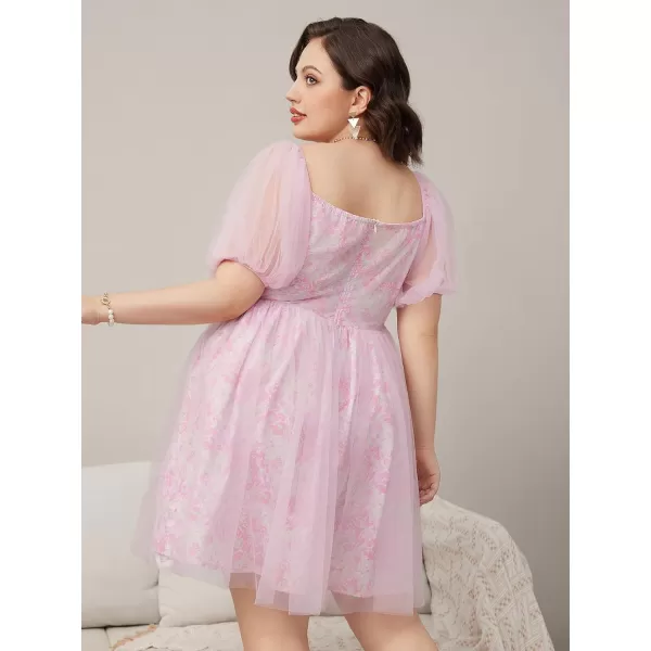 WDIRARA Women's Plus Size Mesh Puff Sleeve Square Neck Ruffle Hem Solid A Line Short Dress