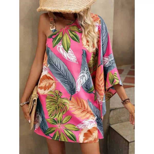 WDIRARA Women's Tropical Print Chain Detail Boho Dress Asymmetrical Neck Half Sleeve Mini Dress